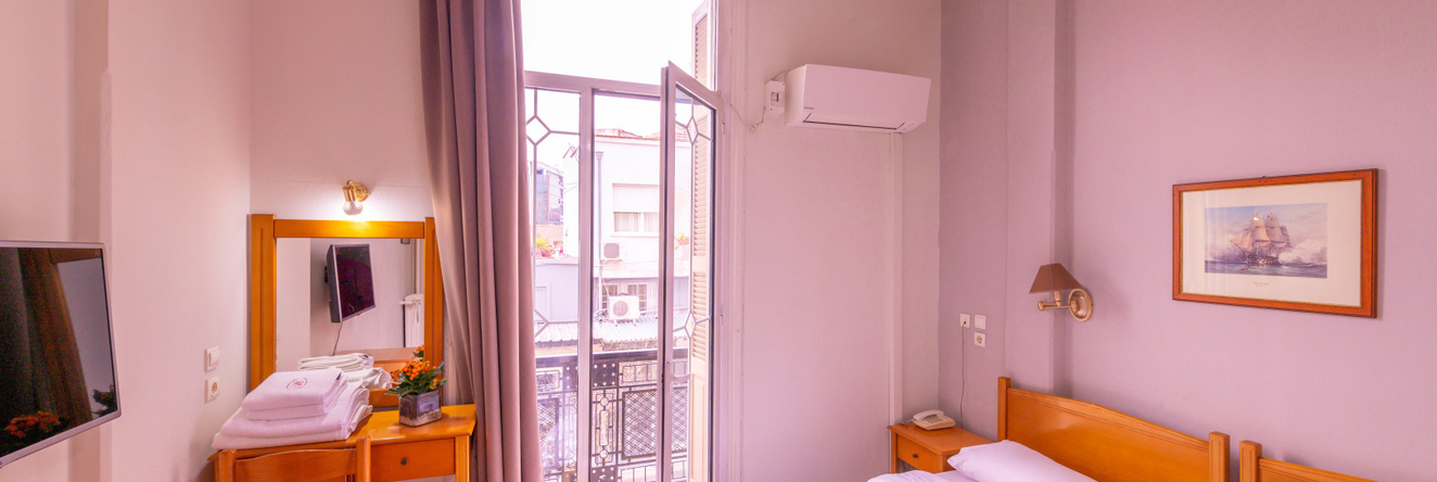 Metropolis Hotel, Serres — photo 1