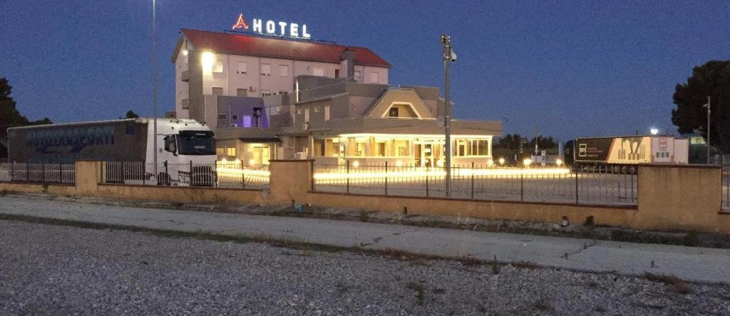 Asselta Hotel, Чериньола — фото 1