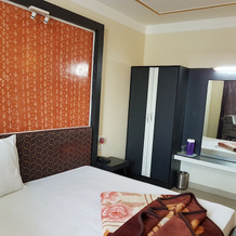 Hotel Swagatam International (Tarapith), Тарапит — фото 3