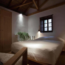 House in the Castle, 莫奈姆瓦夏 — 照片 3