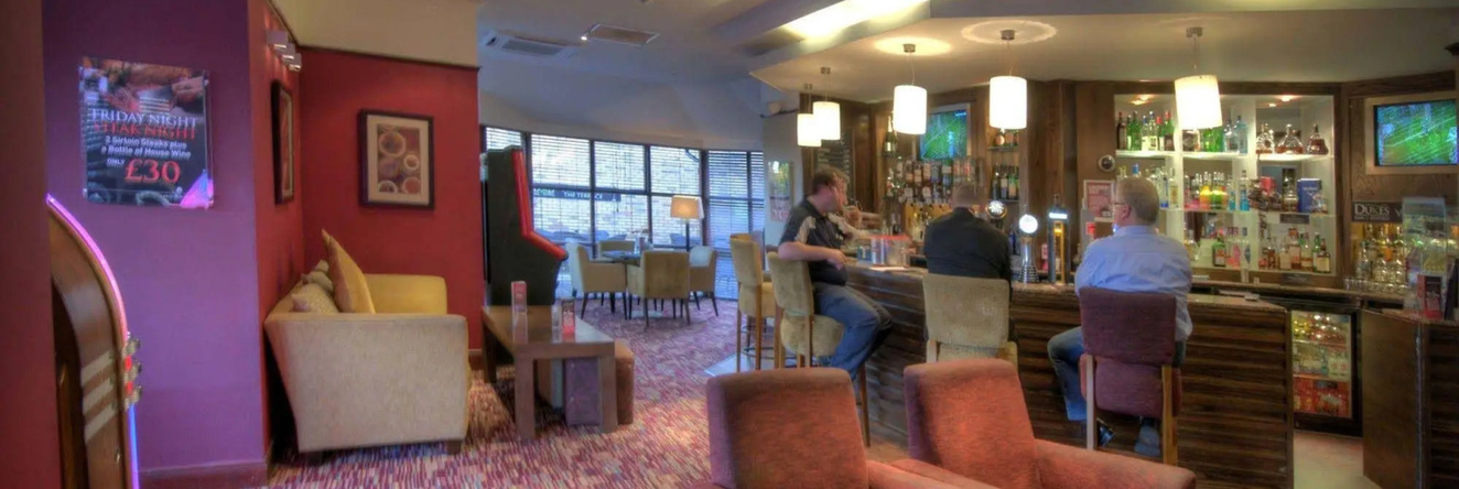 Dean Park Hotel, Kirkcaldy — photo 1