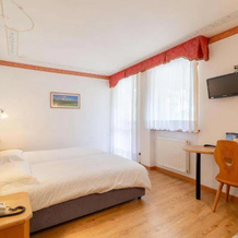 Hotel Garni la Stua, 塞尔瓦迪卡多雷 — 照片 3