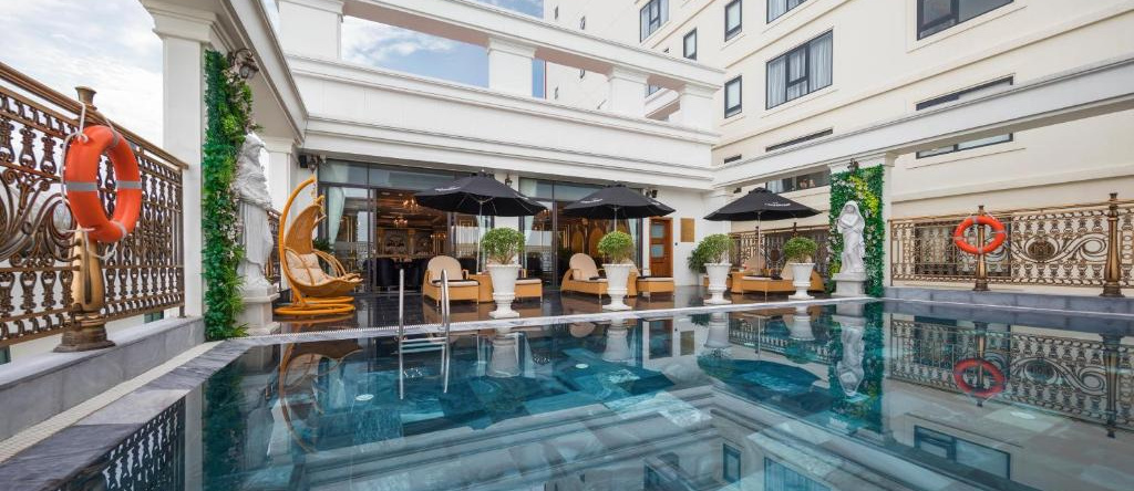 Monarque Hotel, 岘港 — 照片 1