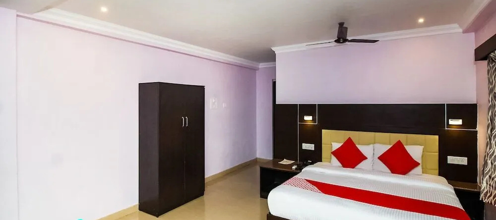 Hotel Udhayam International by OYO Rooms, 蒂鲁琴杜尔 — 照片 1