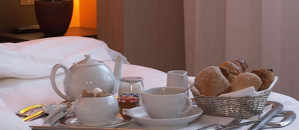 Hôtel Oceania Nantes Aéroport, 布热讷 — 照片 1