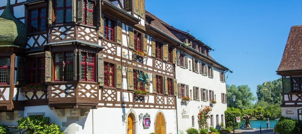 Hotel Drachenburg & Waaghaus, 戈特利本 — 照片 1