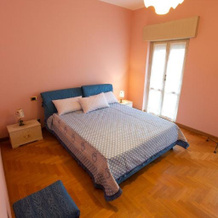 Villa grande con stanze, bagni e giardino, 科尔贝塔 — 照片 3