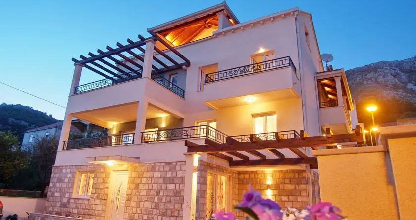 Villa Maslina, 波布雷日耶 — 照片 1