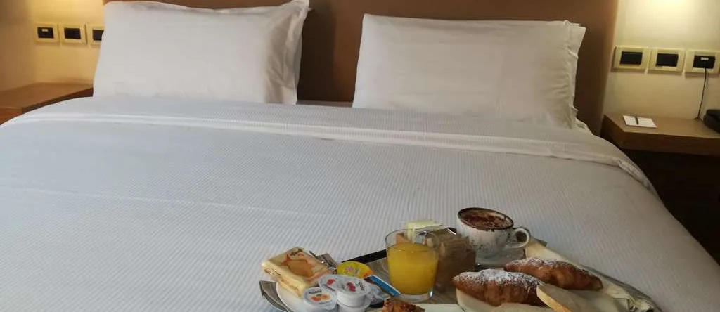 Jr Hotels Gigli Firenze, Calenzano — photo 1