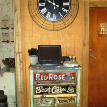 Fat Owl Motel, Bar & Eatery, 皮奥皮奥 — 照片 4