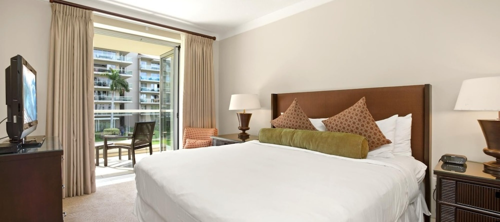 Honua Kai Hokulani Collection by KBM - 3 Units on same floor (240/242/247), 卡阿纳帕利 — 照片 1