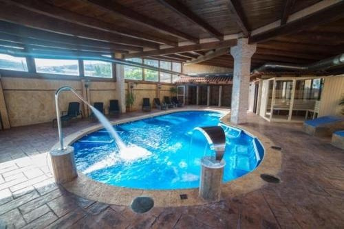 Hostal Rural & Spa Las Vistas, Пастрана — фото 1