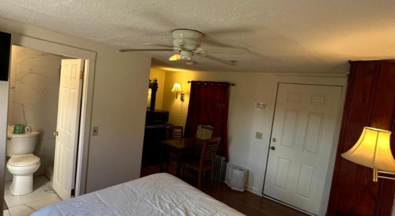 Gaard motel, Foxboro — photo 1