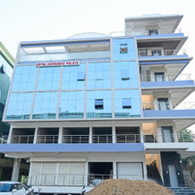 Oyo Flagship 83429 Hotel Kamdhenu Palace, Гондия — фото 2