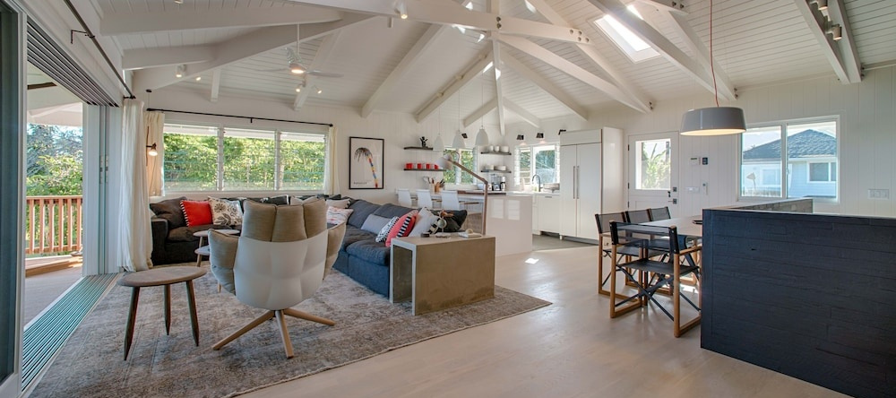 Hanalei Beach House 5 Bedroom Home by RedAwning, 哈纳莱伊 — 照片 1