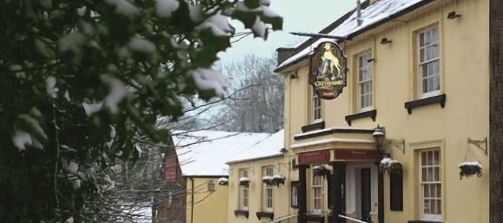 Greyhound Inn Wigginton, 特灵 — 照片 1