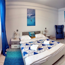 Apartamenty  Na Churina 5/1 Flat, 新乌拉尔斯克 — 照片 3