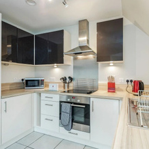 Roomspace Apartments -King Johns Place, Эгам — фото 5