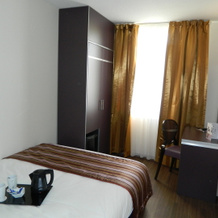 Hotel Arles Plaza, 阿尔勒 — 照片 2