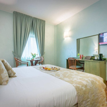 Hotel Santacroce Meeting, 苏尔莫纳 — 照片 5