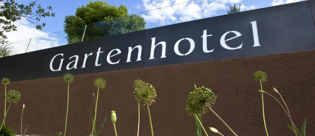 Gartenhotel Völser Hof - Adults Only, 菲耶阿洛斯奇利亚尔 — 照片 1