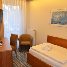 Strandhotel Seerose, 洛丁 — 照片 4