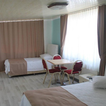 Kirmizi Yali Motel, 奇纳尔哲克 — 照片 5