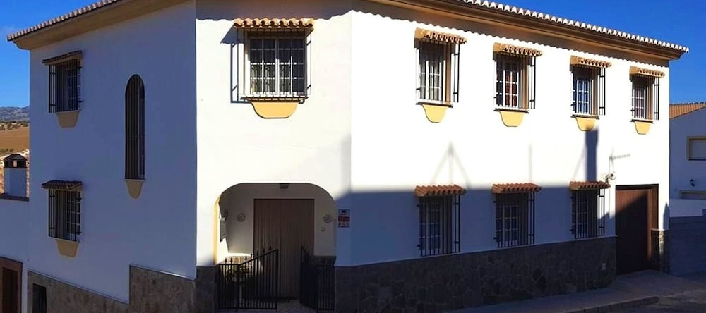 House With 5 Bedrooms in Casabermeja, With Wonderful Mountain View, Pr, 卡萨贝尔梅哈 — 照片 1