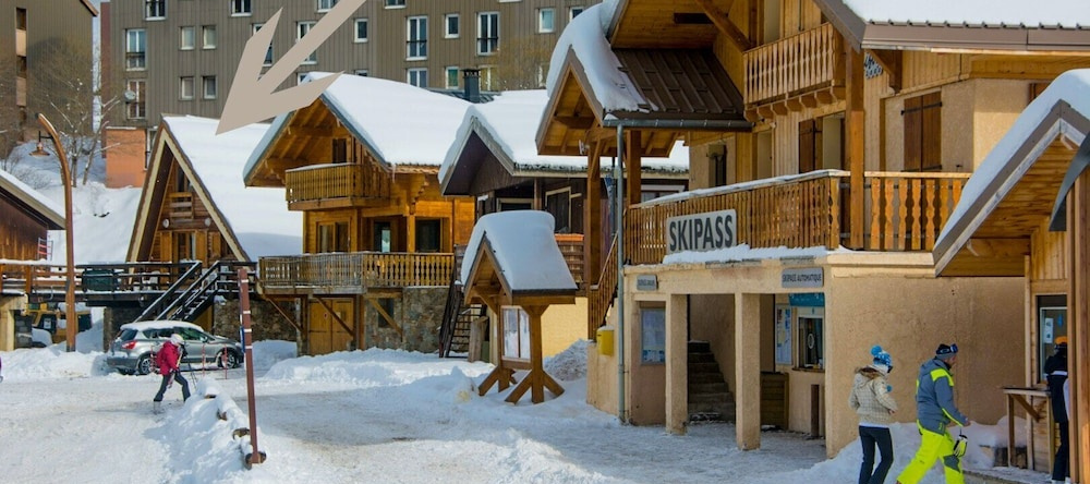 Chalet Pointu, Isola — photo 1