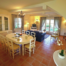 Provencal Holiday Home With Dishwasher not far From Fréjus, 拉莫特 — 照片 4
