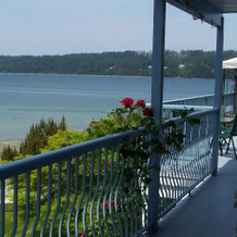 Ships Point Inn, Fanny Bay — photo 3