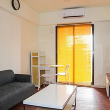 Modern Comfy 3BR Meikarta Apartment, 西巴图 — 照片 2
