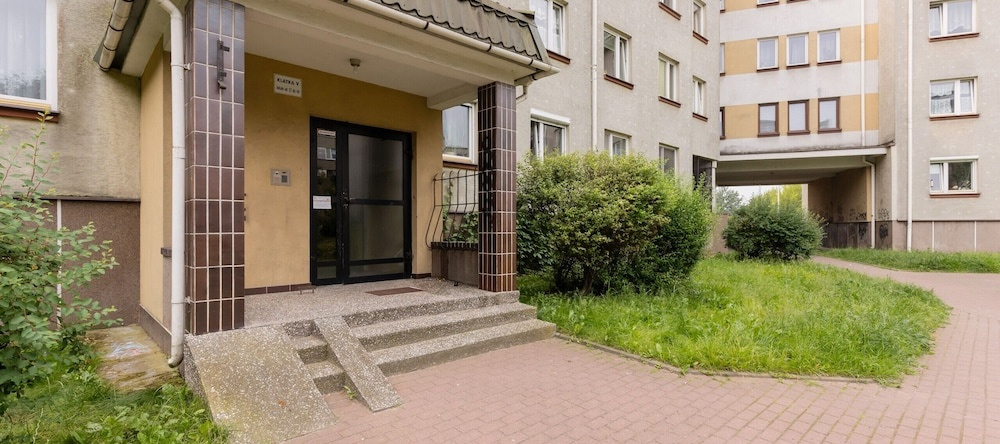 Spacious Apartment Pruszkow By Renters, Прушкув — фото 1