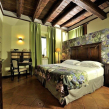 B&B Boutique Euchelia Relax SPA, 卡斯特罗西略 — 照片 5