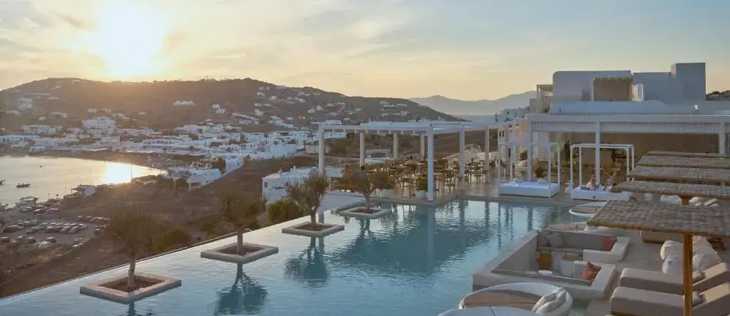 Once In Mykonos - Designed For Adults, Орнос — фото 1