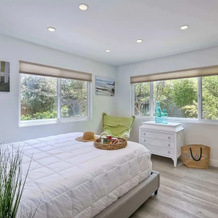 Serene Coastal Home Sleeps 8 1 Mile From Beach!, 恩西尼塔斯 — 照片 4