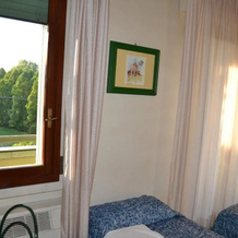 Hotel House, Castenaso — photo 2