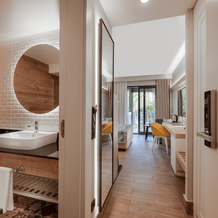 Sailor's Beach Club Hotel, 基里什 — 照片 4