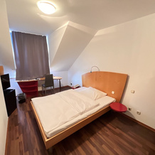 Hotel Mainstreet, 迪岑巴赫 — 照片 2