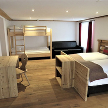 Swiss Lodge Zernez, 策尔内茨 — 照片 3