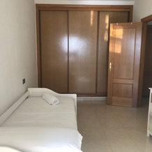 Espectacular residencial en 1ª linea con piscina, Los Puertas — photo 2