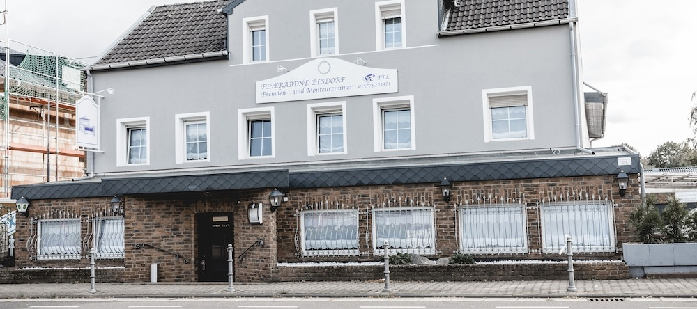 Feierabend Elsdorf - Hostel, Эльсдорф — фото 1