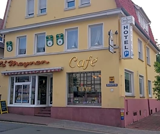 Hotel Cafe Meynen, Бад-Мюндер-ам-Дайстер — фото 1