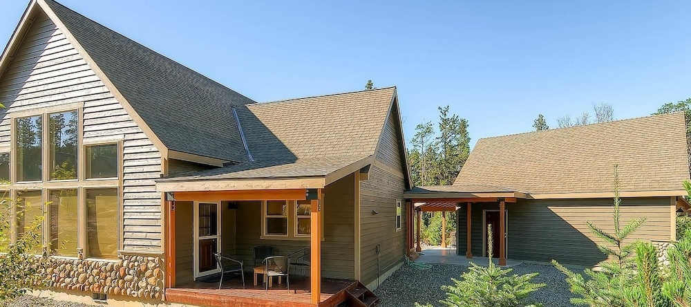 The Cabin, Ronald — photo 1