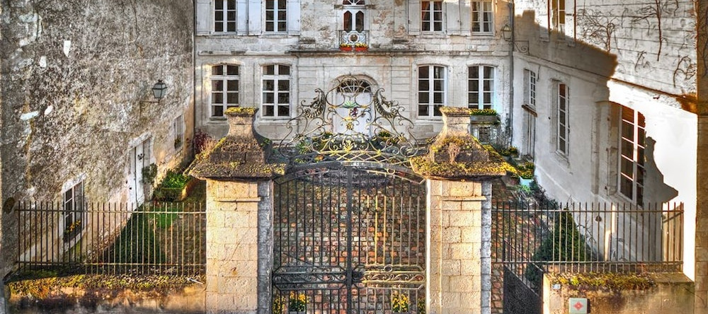 Hôtel De Cours De Thomazeau, Кастилонне — фото 1