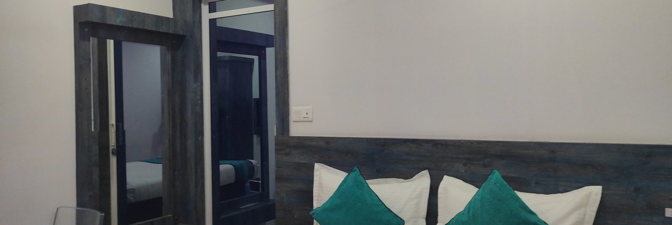 Hotel Prova, 库奇比哈尔 — 照片 1