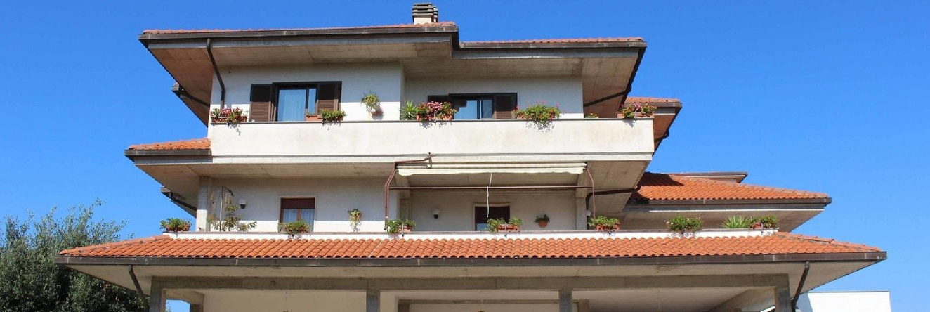 B&B Il Roseto di Daniela, 蒙特菲亚斯科内 — 照片 1