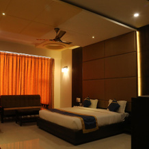 Hotel Golden Fortune, 阿扎姆加尔 — 照片 3