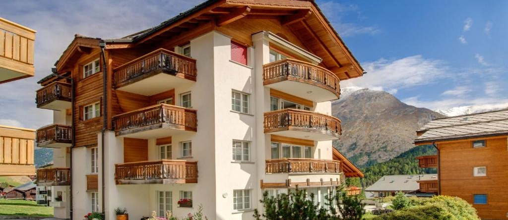 Bacchus Saas-Fee, 萨斯费 — 照片 1