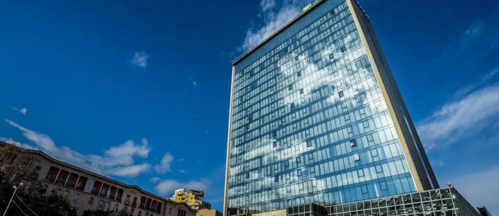 Holiday Inn Тбилиси, Тбилиси — фото 1